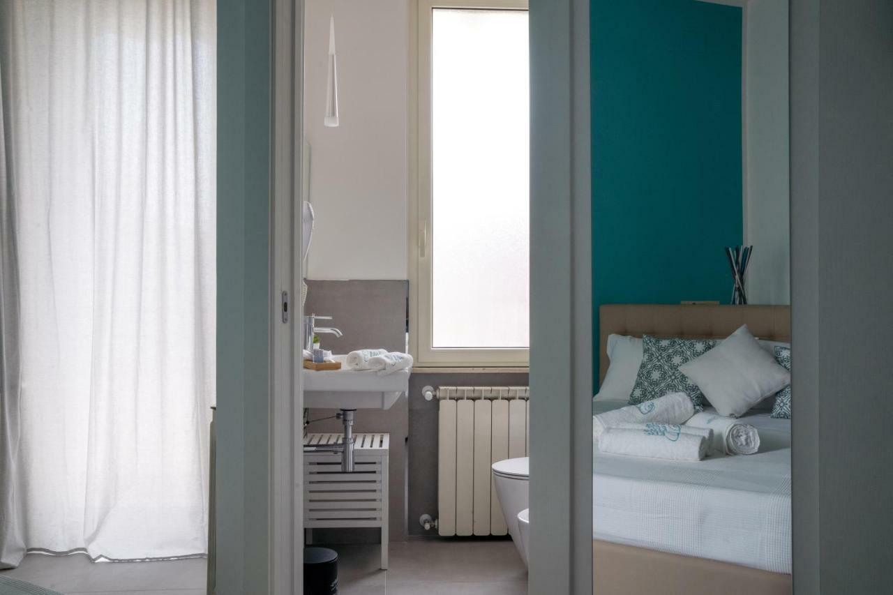 Dimora Chloe B&B Pescara Bagian luar foto